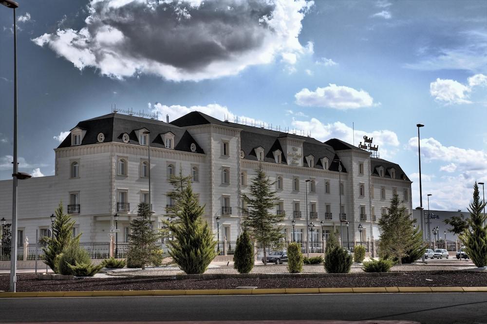 Hotel Santa Isabel Albacete Exterior photo